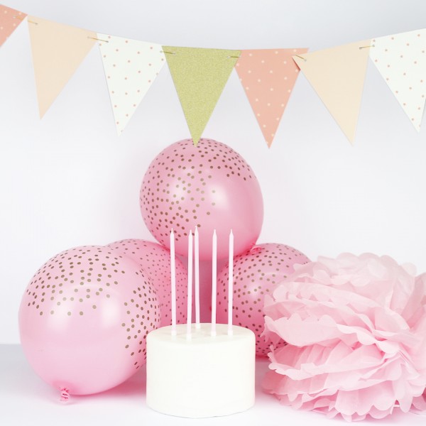 Set 1st Birthday "Rosa" mit darin enthaltenen Kerzen, Pompons, Luftballons und Girlande