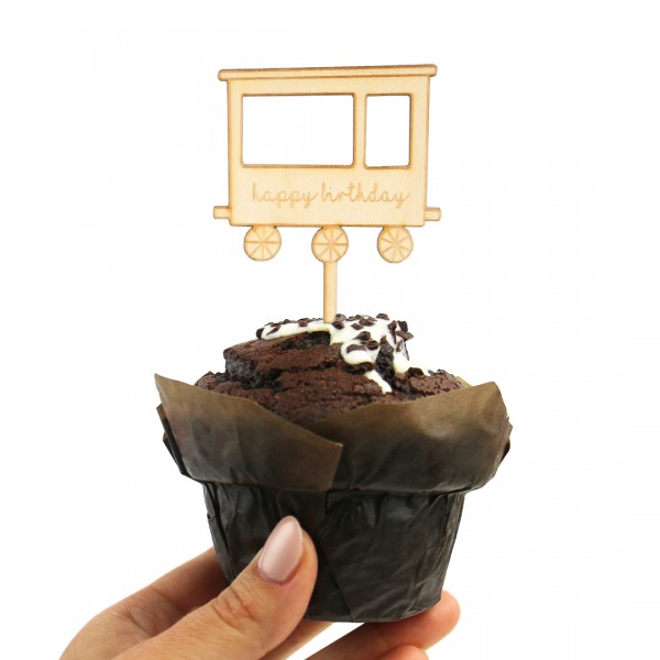 Cake Topper Eisenbahn auf Muffin